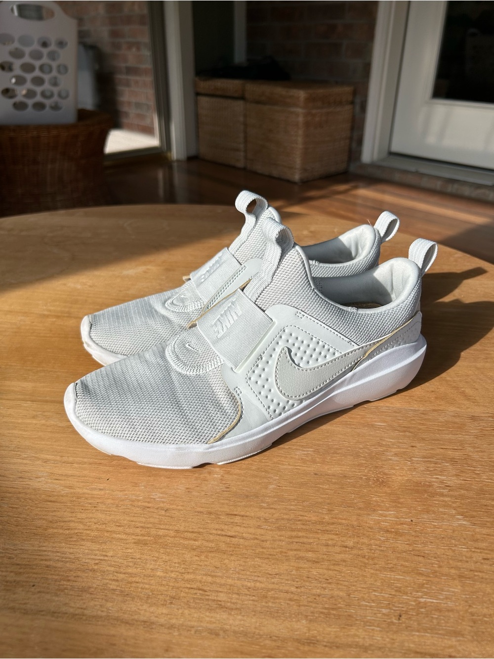 Women's Nike AD Comfort Slip Running Shoes